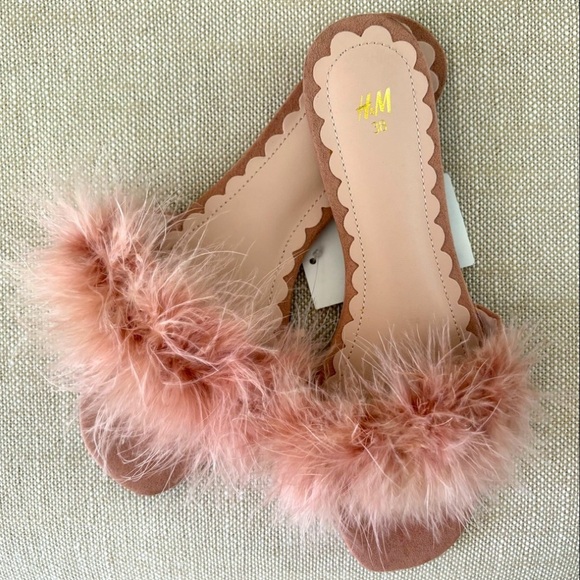 H&M Feathered Mules Slippers NWT Mauve Fluffy Sueded Low Heel Romance Boudoir 38 - Picture 2 of 8